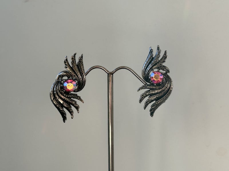 Vintage coro ear climbers Earrings screw backs Carousel 4