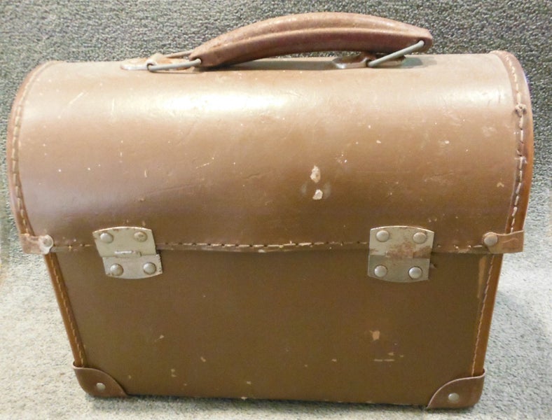 Lawn bowls carry case Carousel 2