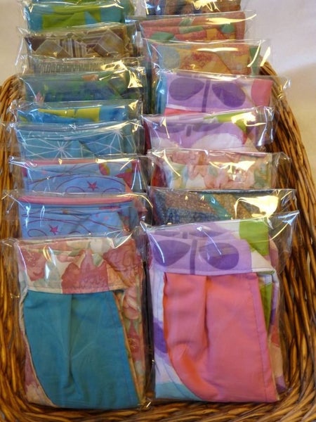 APRON Handmade Peg Apron, will last you YEARS not Months Carousel 3