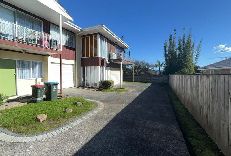 Image 1 of 17