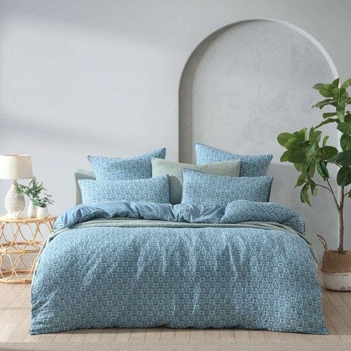 Queen - Qulit/ Duvet Cover Set - Santa Fe by Platinum Carousel 1