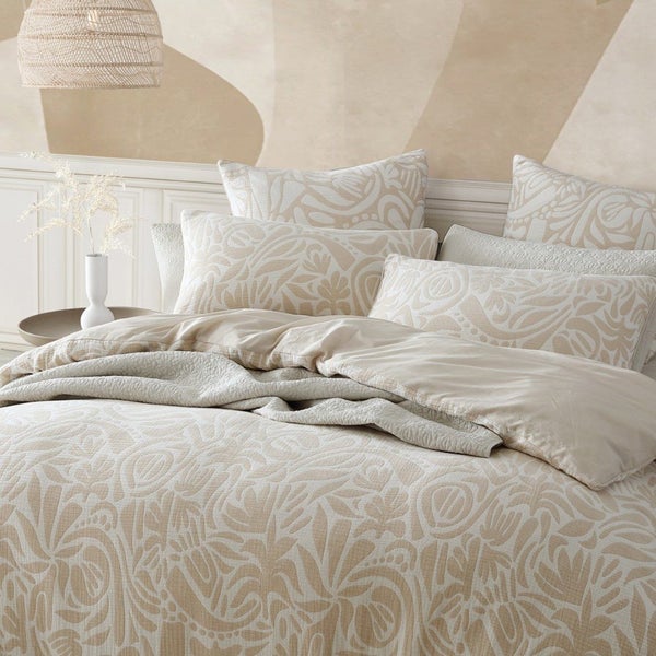 Queen Duvet Cover Set - Platinum Haven Caramel Carousel 2