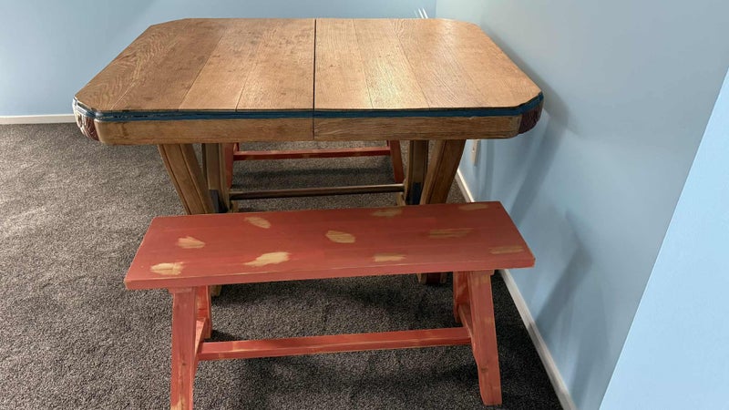 Vintage diner table + 2 Benches64229357882497112