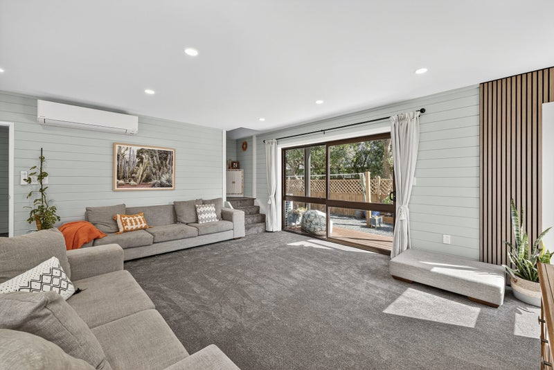 Your Beachside Haven Awaits!64208562474883114