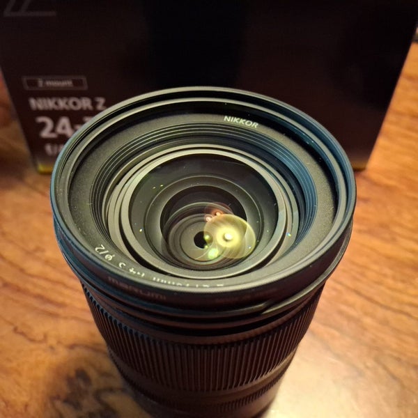 Nikon Z lens 24-70 f4 S64225618100482110