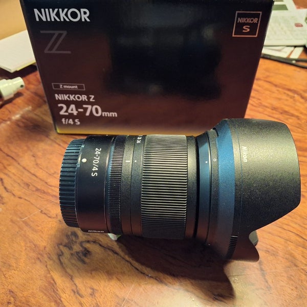 Nikon Z lens 24-70 f4 S64225618100482112