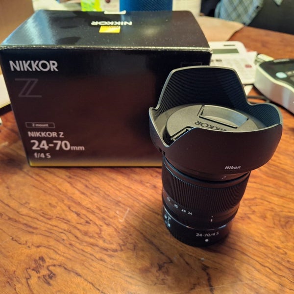 Nikon Z lens 24-70 f4 S64225618100482113