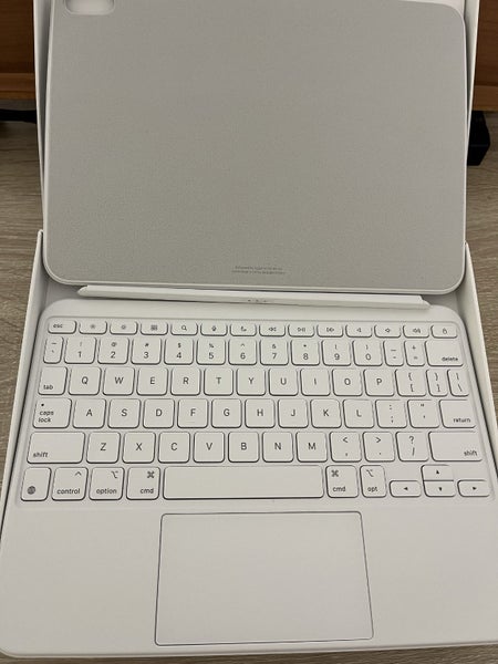 Apple Magic Keyboard Folio for iPad (10th Generation)64142557880578110