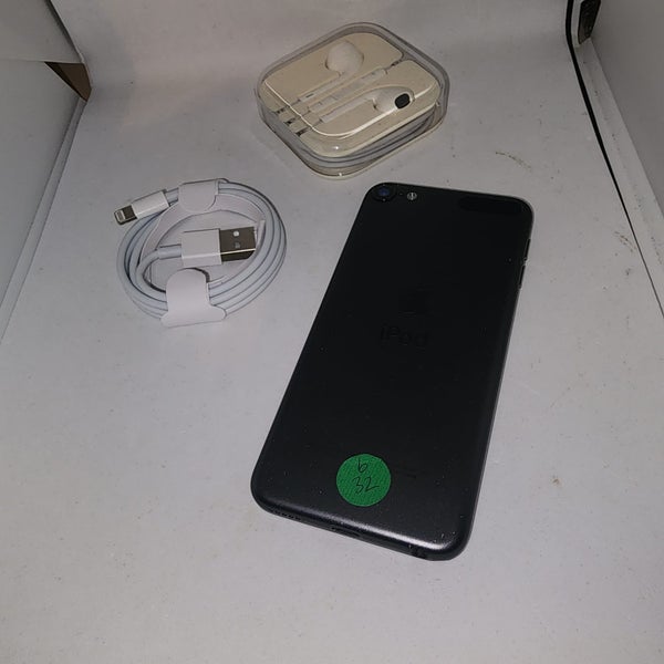 Apple iPod Touch 32GB 6th Gen Carousel 2