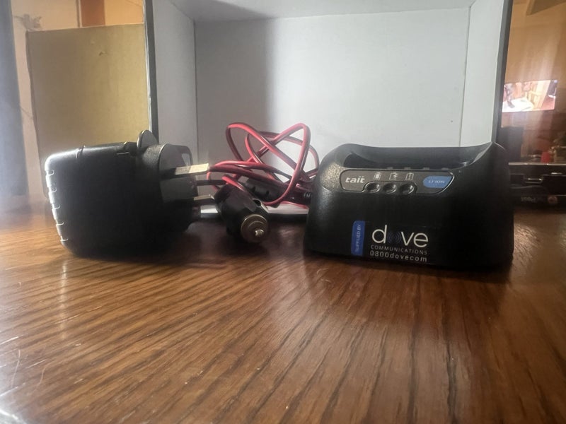 TAIT Portable RT 9300 with accessories64248543928322114