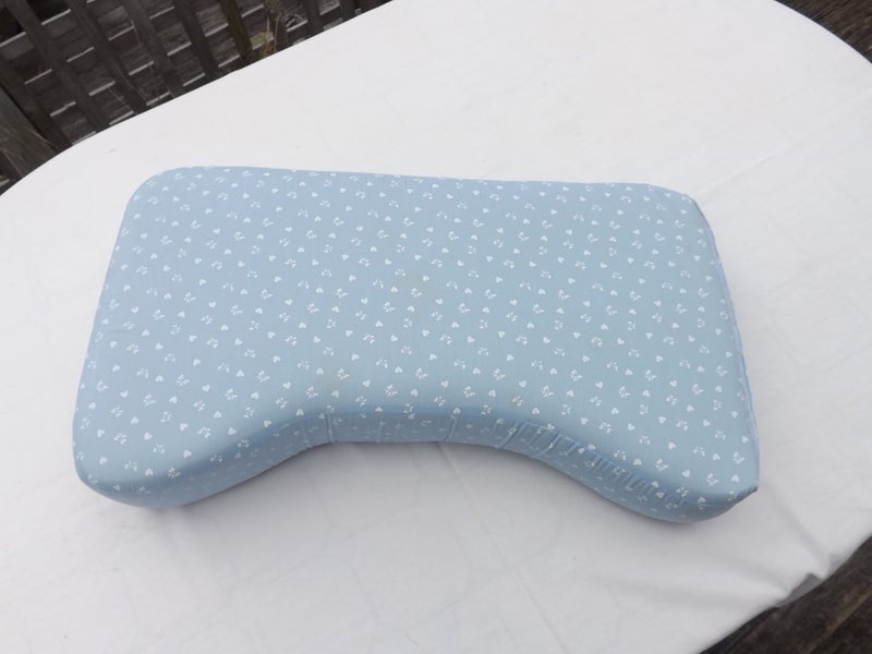FEEDING SUPPORT PILLOW/CUSHION SHAPED FOR NEWBORN Carousel 2