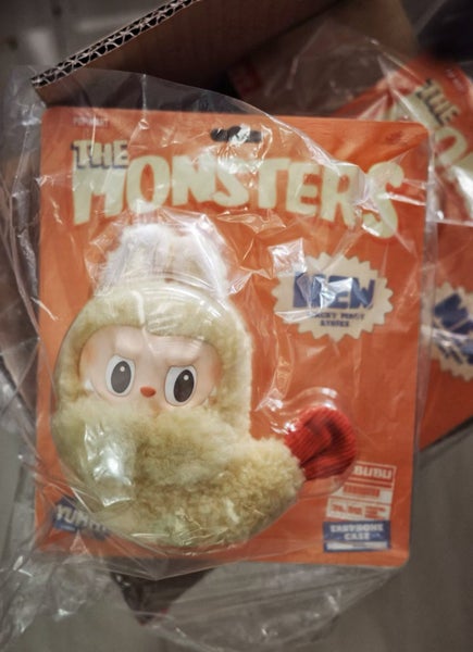 labubu tempura Pop Mart Labubu The Monsters Earphone Case 100% authentic Carousel 17