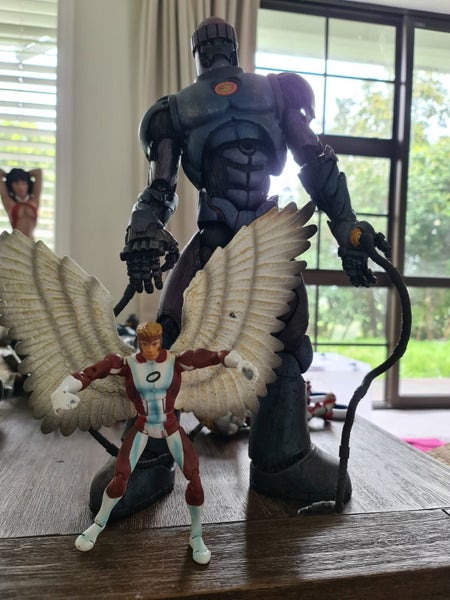 sentinel build a figure plus angel and lion heart free ,64177976967171113
