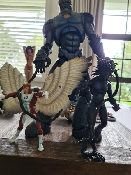 sentinel build a figure plus angel and lion heart free ,64177976967171110