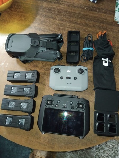 Dji mavic 3 with DJI RC pro.64142573091842110