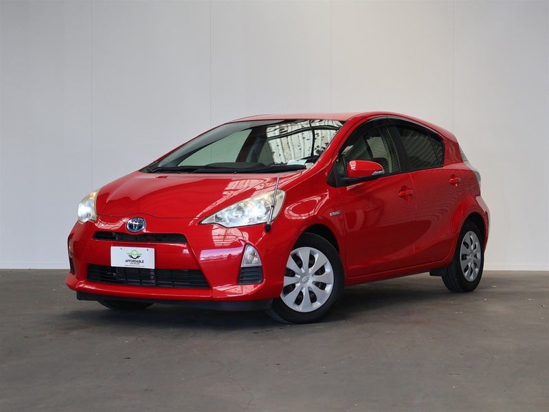 2013 Toyota Aqua S Push Button Start64298302560898112