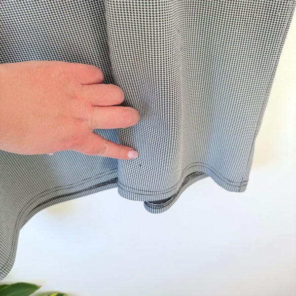 24/7 Wonder Market & Wonder Land Houndstooth Top Carousel 8