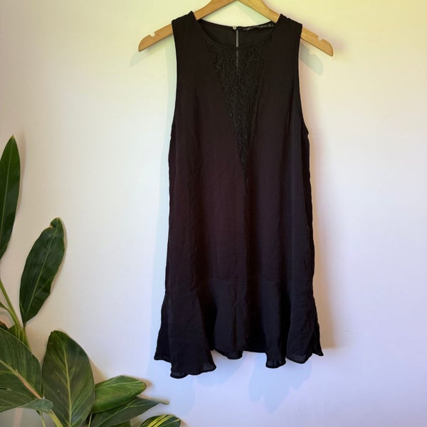 Zara Trafaluc Sleeveless Dress - Size M Carousel 1