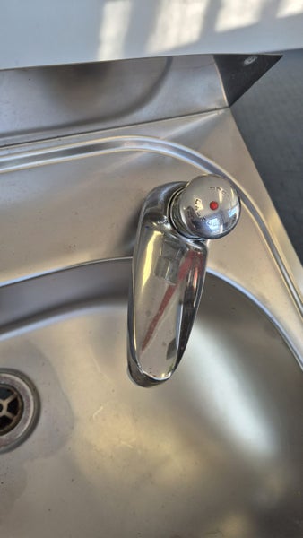 Burns & Ferrall Stainless Steel Sink / Basin and Presto Tap Carousel 2