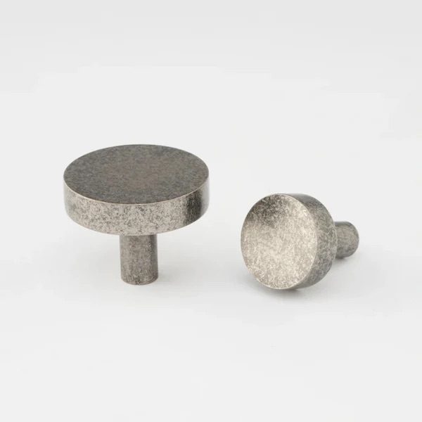 Lo&Co Ascot Knob | Tumbled Nickel Carousel 1