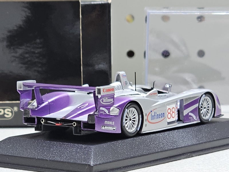 1/43 Audi R8 #88 - 2004 24hr Le Mans Carousel 2