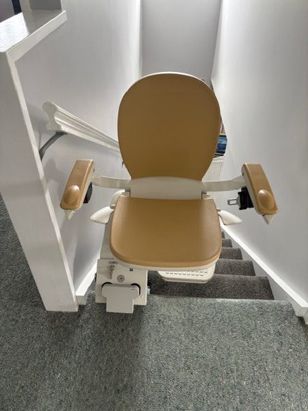 STAIRLIFT ACORN SUPERGLIDE 130 STRAIGHT Carousel 3