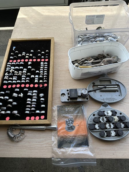 Durstan Ring Bender & Jewellery Carousel 2