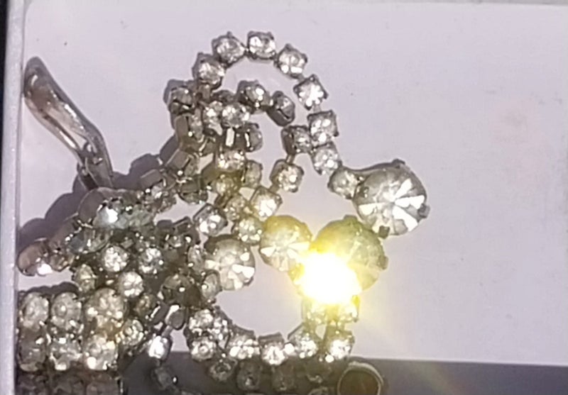 Vintage clip on earrings Carousel 7