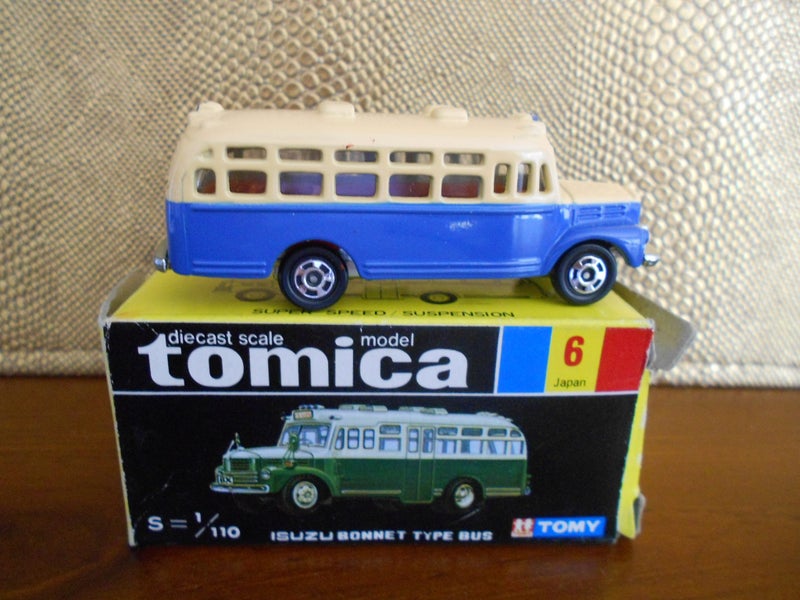 Isuzu Bonnet Type Bus #6, c1974 Carousel 2