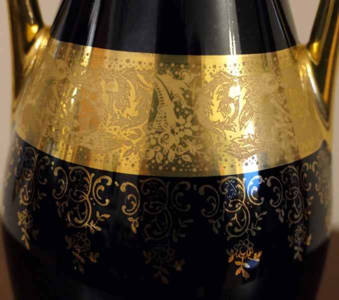 VINTAGE LIMOGES COBALT BLUE and 22k GOLD VASE Carousel 2