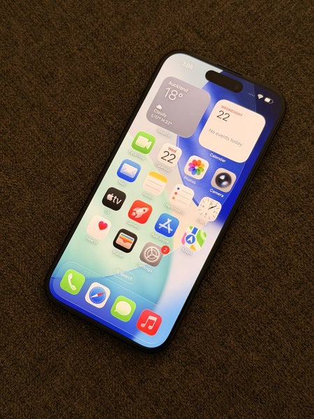 iPhone 15 Pro 256Gb Black Titanium - Excellent condition64149628939393110