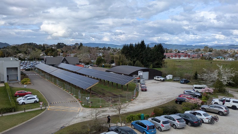 Sunergy Solar Carousel 18