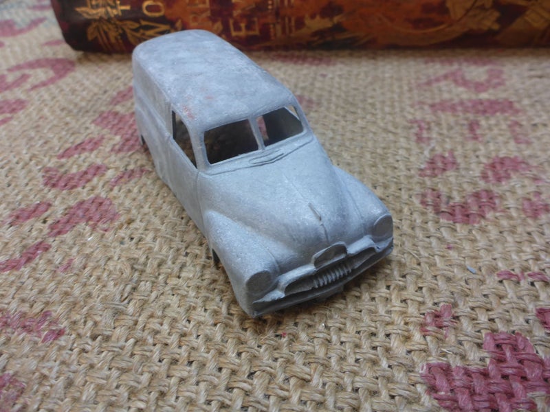 Vintage NZ Toy Micro Models Holden FJ Panel Van NZ Die Cast New Zealand Diecast Carousel 2