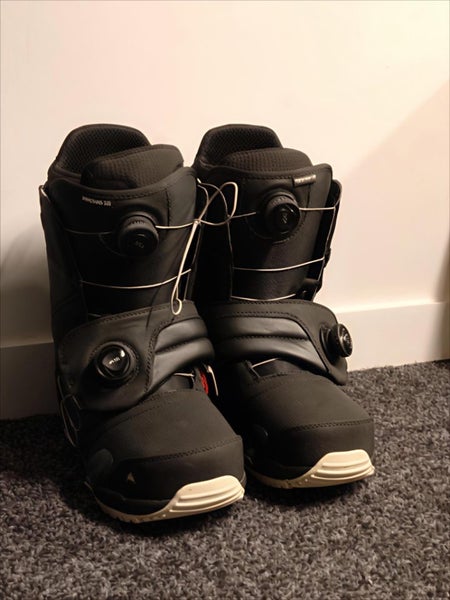 Nitro Snowboard Set - Board, Bindings, Boots & Bag/Backpack.64216676905474113