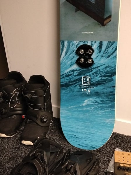 Nitro Snowboard Set - Board, Bindings, Boots & Bag/Backpack.64216676905474111