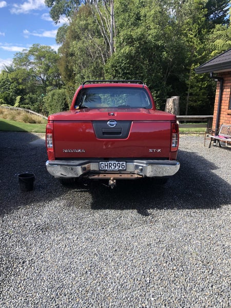 2012 Nissan Navara D/C St-X64153033165185113