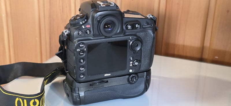 Nikon D810 fullframe 36MP64523872360835110