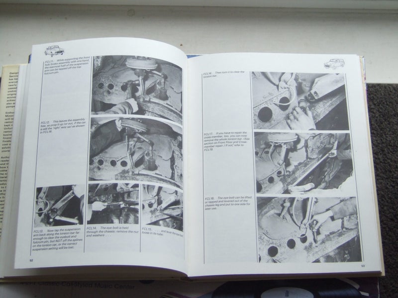 Morris Minor & 1000 Guide to Purchase & DIY Restoration + Road Test Portfolio64650514791939114