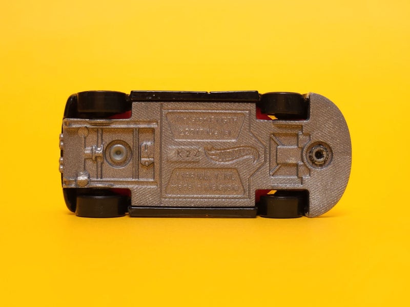 McLaren F1 GTR: Black - 2017 Mattel Hot Wheels Basic Carousel 7