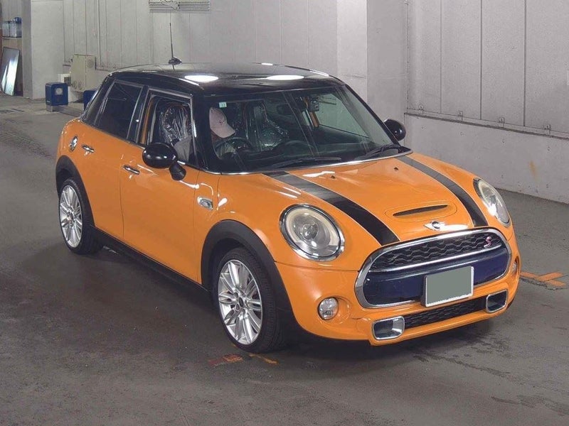 2014 MINI Cooper S 2.0 Turbo - 6-Speed Auto - G...64310218493441111