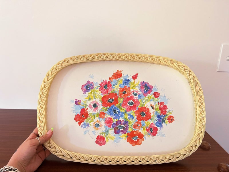 Vintage Retro Floral Tray Carousel 2