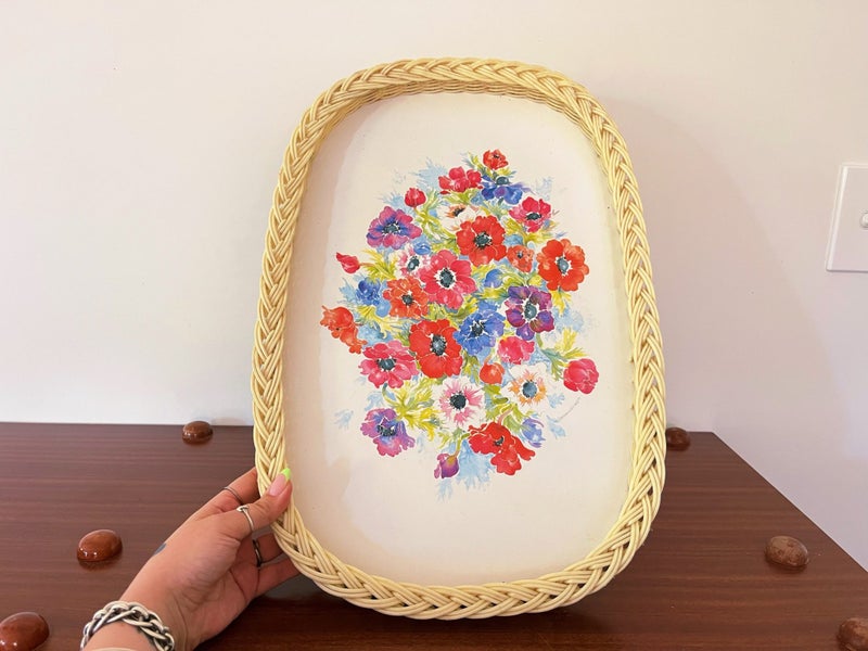 Vintage Retro Floral Tray Carousel 1