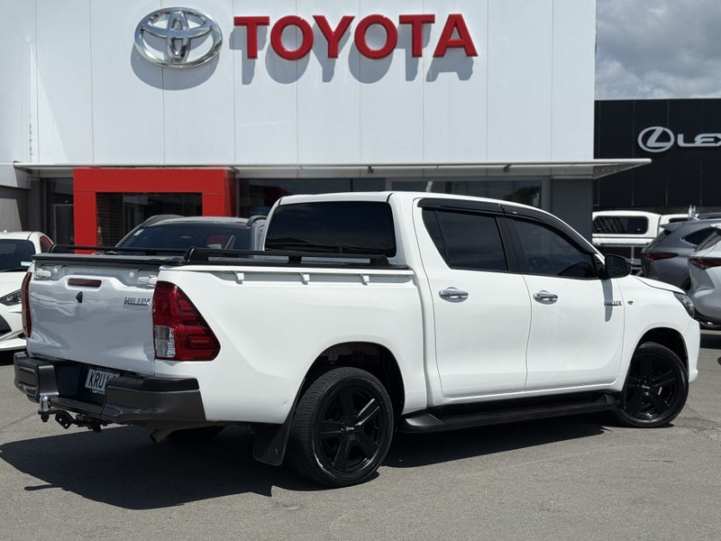 2017 Toyota Hilux 2WD S 2.8DT DOUBLE CAB MANUAL64160203095553114