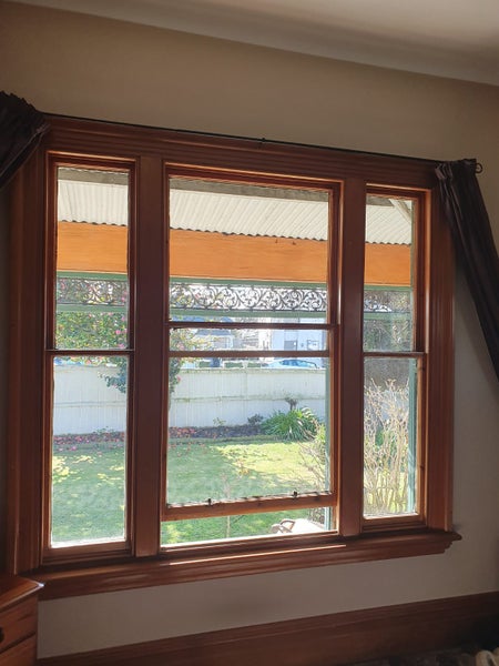 Kauri triple sash window64161149195393112