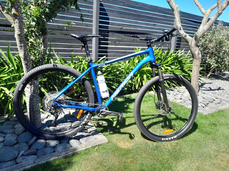 2022 Merida Big Nine 200 Matt Blue/White XL64494433700738110