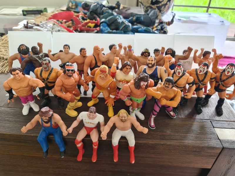WWF Retro Figures 80 to 90 minis 26 classic toys64429202595587111