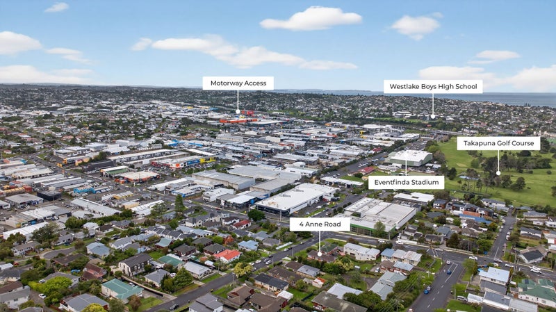 Two Adjoining Units - in Hillcrest (MHS Zone)64163050798595114