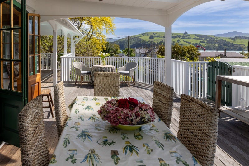 Timeless elegance in a coveted Akaroa setting64241826198019113