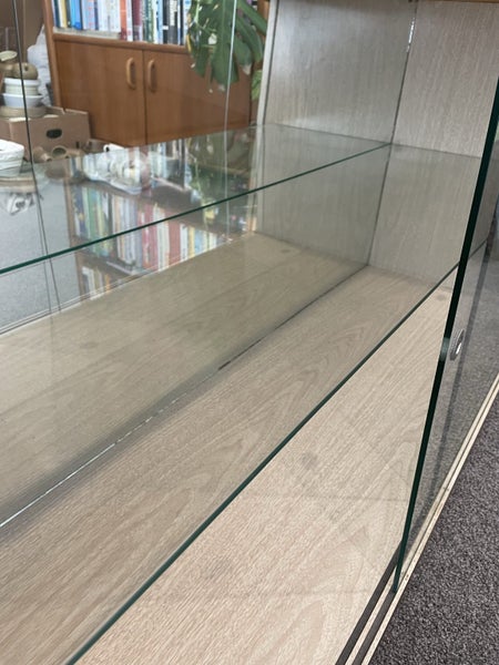 Mid Century Display Cabinet Carousel 4