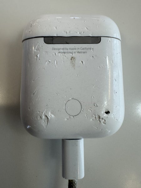 Air Pod Case Gen 1-2 A1602 Carousel 4